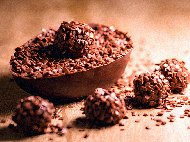 Рецепта Шоколадови великденски яйца с пълнеж от шоколадов мус